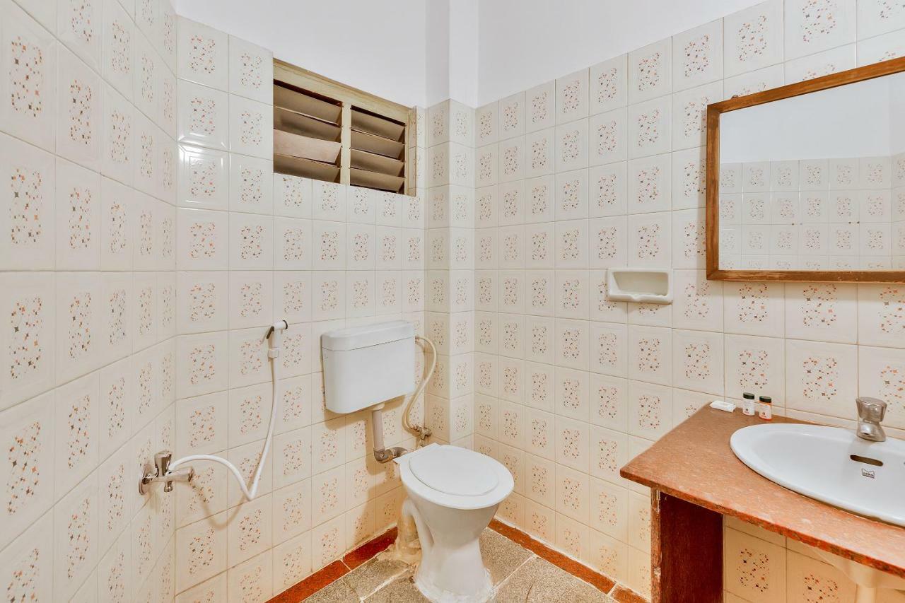 Oyo 10534 Hotel Kanishka Bengaluru Kültér fotó