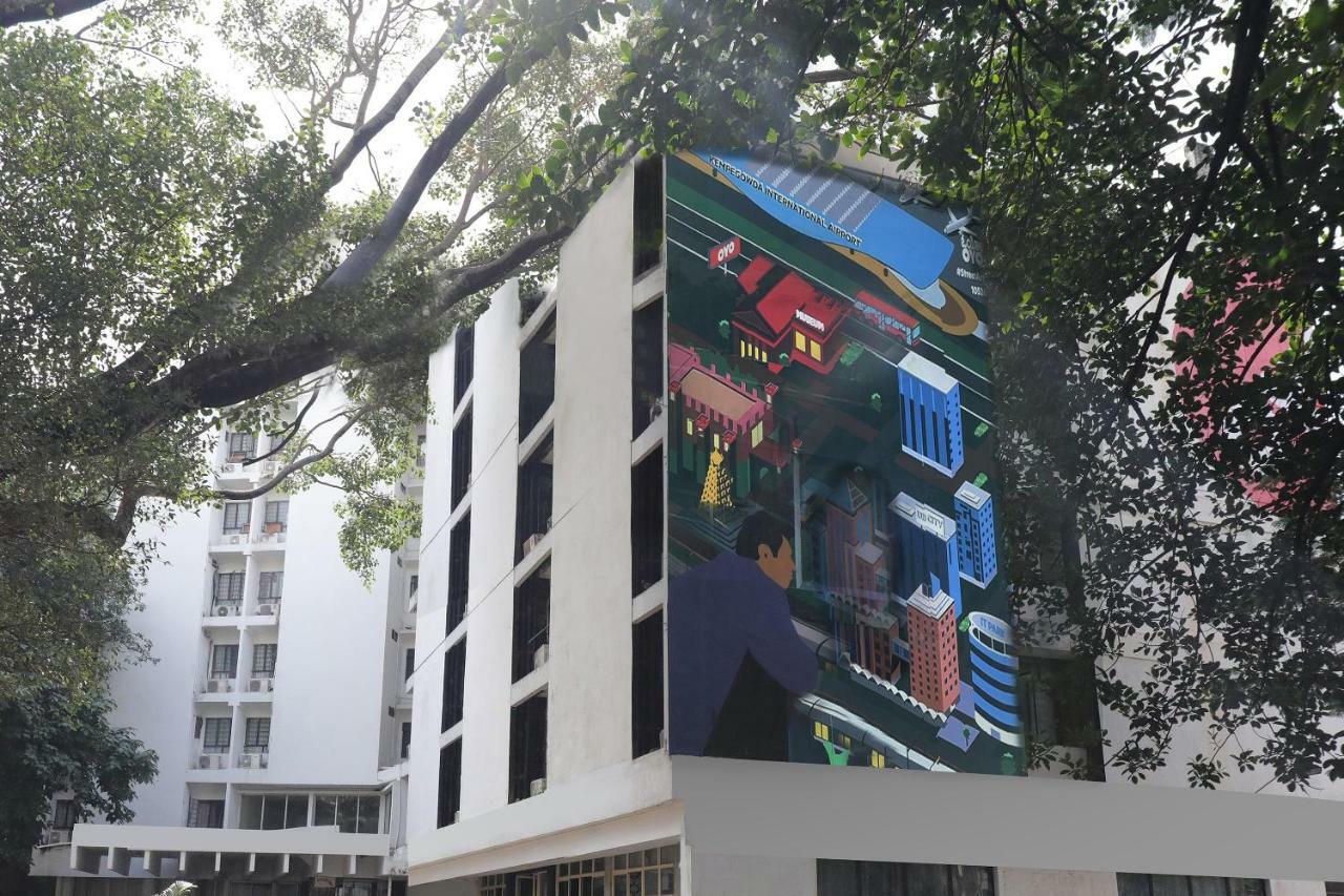 Oyo 10534 Hotel Kanishka Bengaluru Kültér fotó