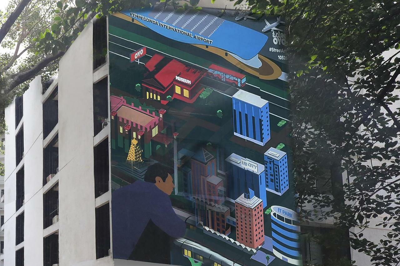 Oyo 10534 Hotel Kanishka Bengaluru Kültér fotó