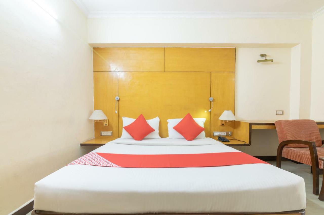 Oyo 10534 Hotel Kanishka Bengaluru Kültér fotó